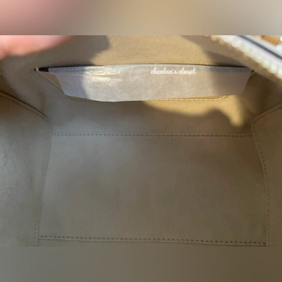 🔥NeW! Tory Burch T MONOGRAM PATENT EMBOSSED PETITE BARREL BAG - Picture 7 of 11